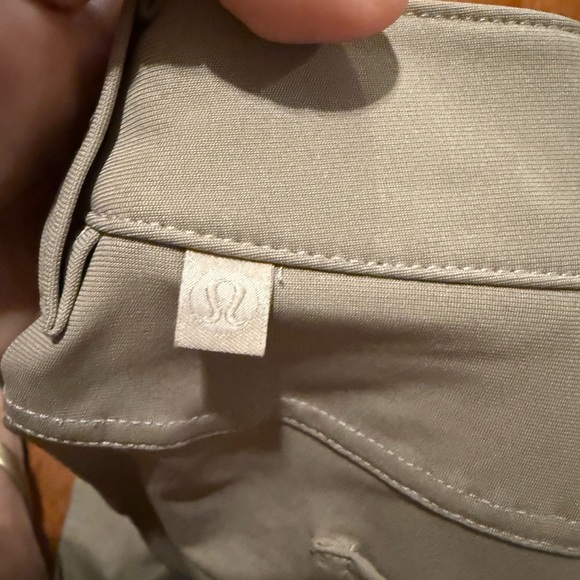 LULULEMON athletic Men's Tan Pants - Picture 4 of 6